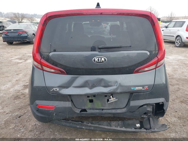 KNDJ23AU0M7796165 KIA SOUL S