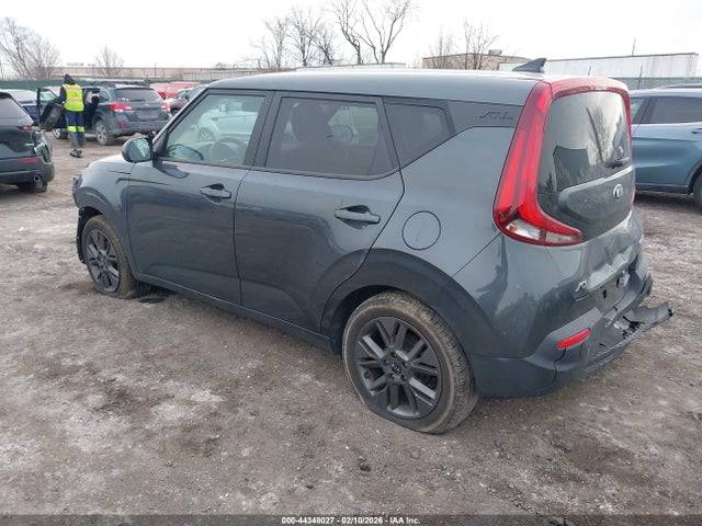 KNDJ23AU0M7796165 KIA SOUL S
