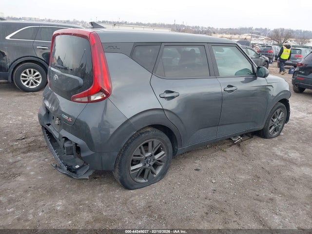KNDJ23AU0M7796165 KIA SOUL S