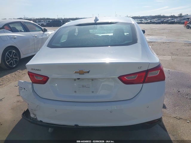 1G1ZD5ST3SF154811 Chevrolet Malibu Fwd 1lt