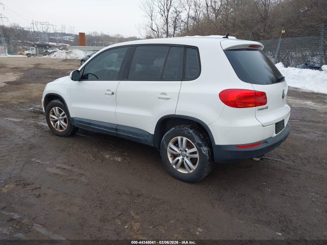 2013 VOLKSWAGEN TIGUAN WVGAV3AX6DW626945 Photo 2