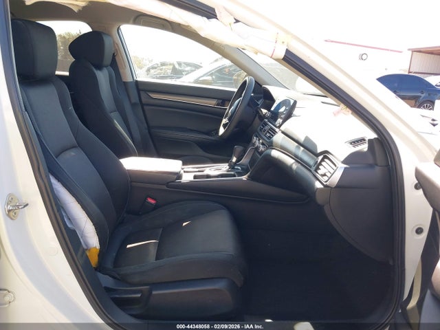 Продажа на аукционе авто 2018 Honda Accord Lx, vin: 1HGCV1F10JA109723, номер лота: 44348058