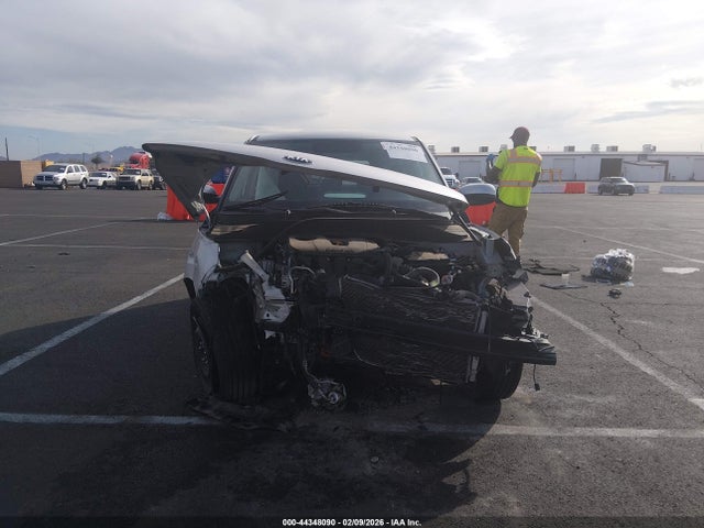 KNDJ23AU7L7113425 KIA SOUL LX