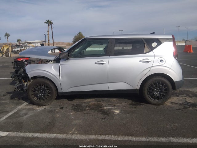 KNDJ23AU7L7113425 KIA SOUL LX