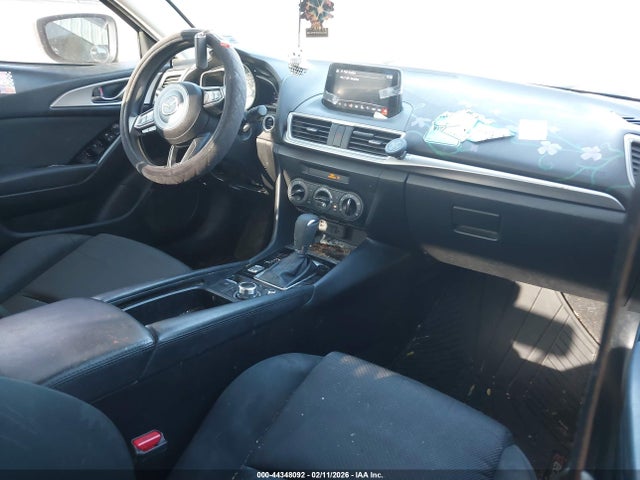 3MZBN1U70HM119051 Mazda Mazda3 Sport