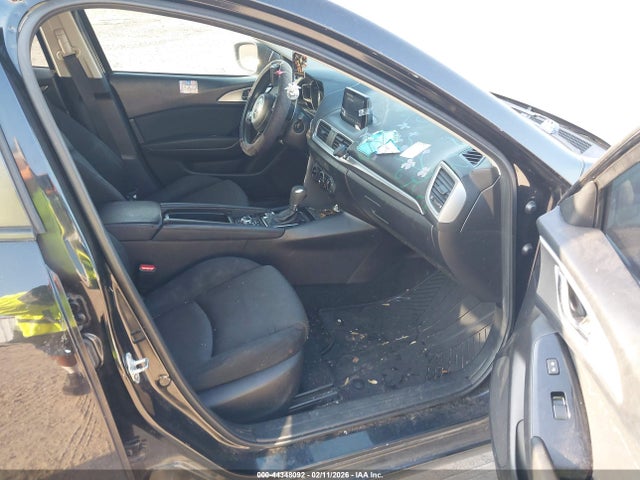 3MZBN1U70HM119051 Mazda Mazda3 Sport