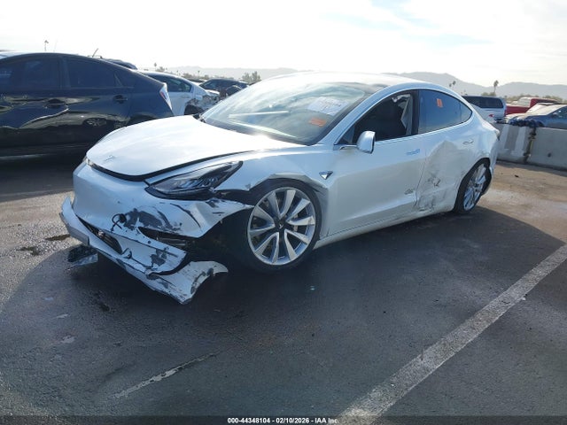 Продажа на аукционе авто 2020 Tesla Model 3, vin: 5YJ3E1EA9LF661540, номер лота: 44348104