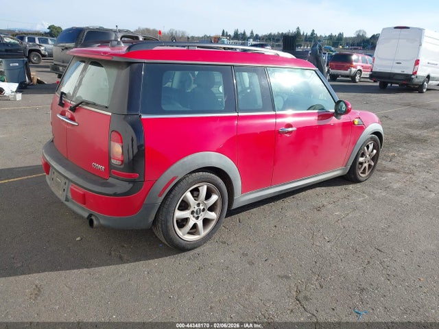 2009 MINI COOPER CLUBMAN WMWML33549TN68925 Photo 3