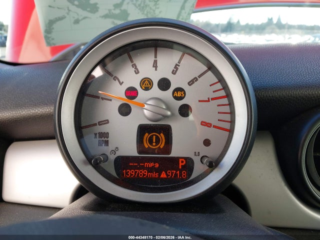 2009 MINI COOPER CLUBMAN WMWML33549TN68925 Photo 6