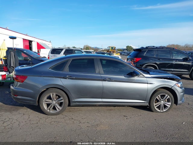 3VWC57BUXKM209721 Volkswagen Jetta 1.4t R-line/1.4t S/1.4t Se