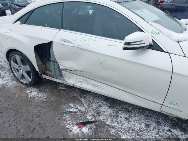 44348177 :رقم المزاد ، WDDKJ5KB0DF198623 vin ، 2013 Mercedes-benz E 350 مزاد بيع