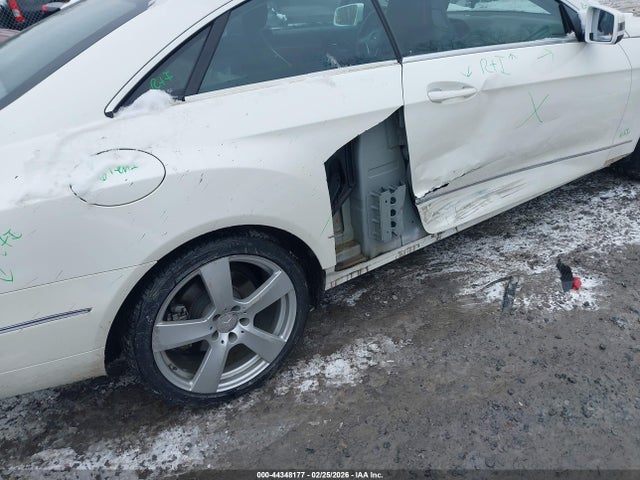 44348177 :رقم المزاد ، WDDKJ5KB0DF198623 vin ، 2013 Mercedes-benz E 350 مزاد بيع