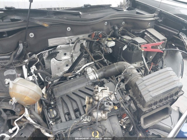 Продажа на аукционе авто 2018 Volkswagen Atlas 3.6l V6 Sel, vin: 1V2ER2CAXJC567794, номер лота: 44348197