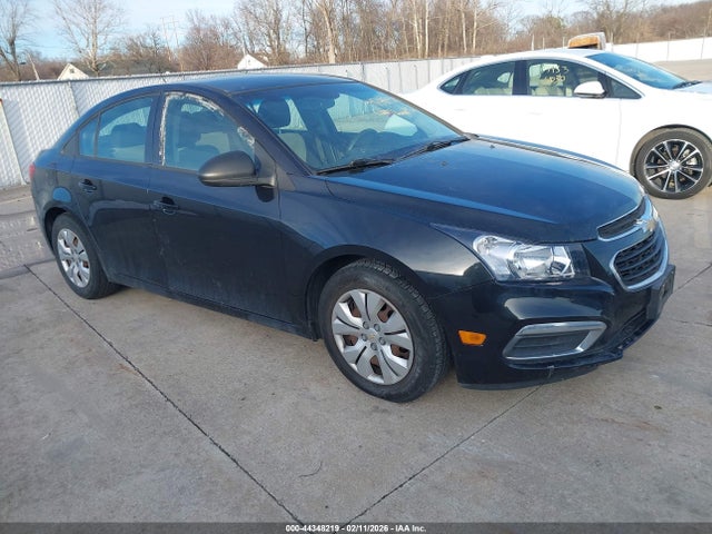 44348219 :رقم المزاد ، 1G1PA5SH2F7230420 vin ، 2015 Chevrolet Cruze Ls Auto مزاد بيع