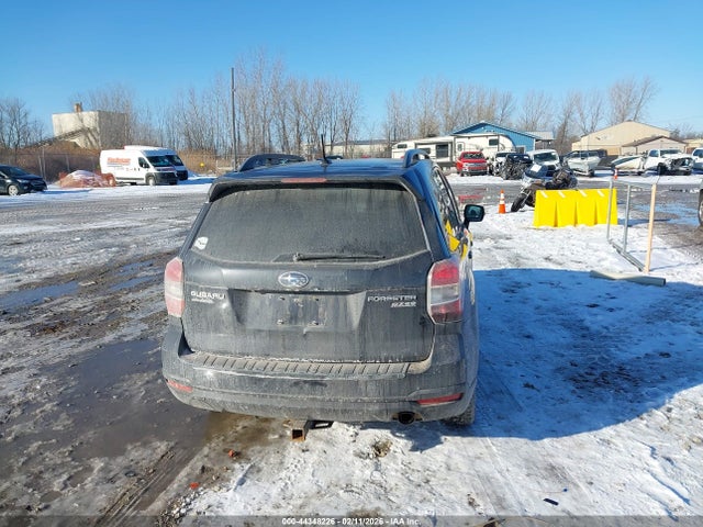Subaru Forester 2.5i Touring 2014 JF2SJAPC1EH491877 Image 17