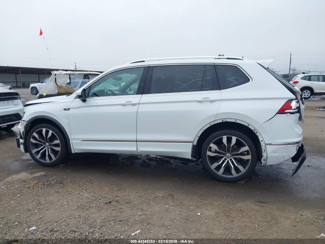 3VV4B7AX7LM039395 Volkswagen Tiguan 2.0t Sel Premium R-line