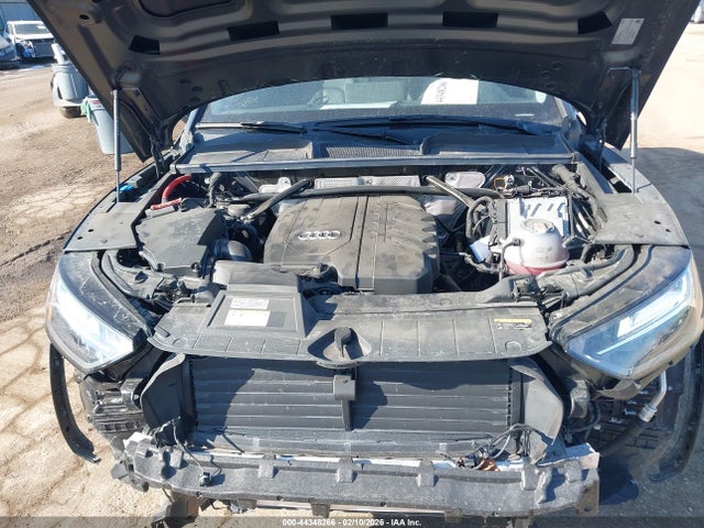 44348266 :رقم المزاد ، WA1EAAFY8P2111412 vin ، 2023 Audi Q5 Premium Plus 45 Tfsi S Line Quattro مزاد بيع