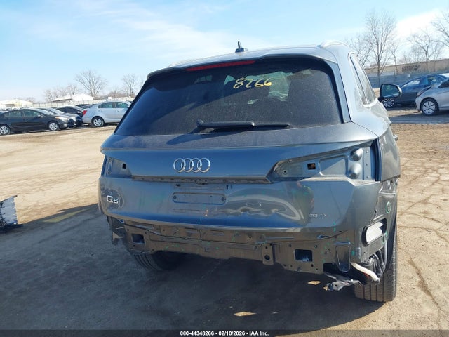 44348266 :رقم المزاد ، WA1EAAFY8P2111412 vin ، 2023 Audi Q5 Premium Plus 45 Tfsi S Line Quattro مزاد بيع