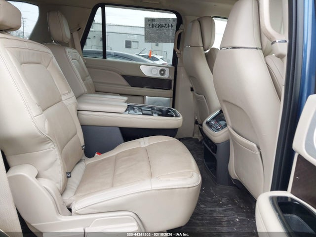2018 LINCOLN NAVIGATOR 5LMJJ2LT6JEL14929 Photo 7