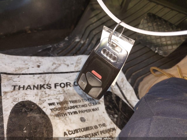 2017 AUDI A4 WAUENAF45HN022630 Photo 10