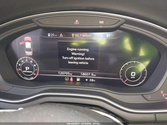 2017 AUDI A4 WAUENAF45HN022630 Photo 6