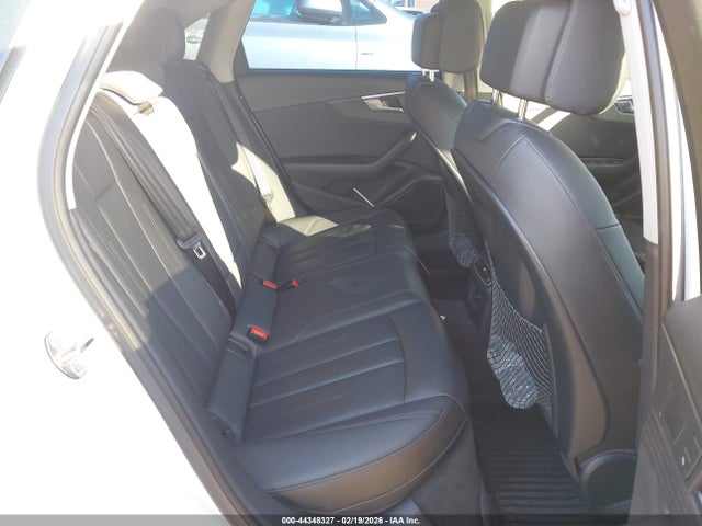 2017 AUDI A4 WAUENAF45HN022630 Photo 7