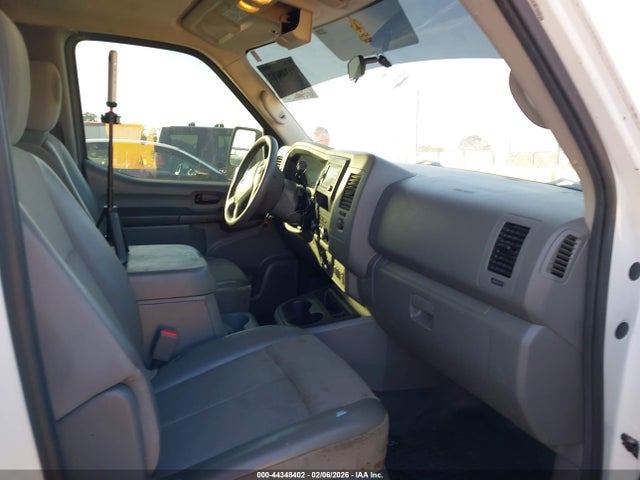 1N6BF0KY7GN816630 Nissan Nv Cargo Nv2500 Hd Sv V6