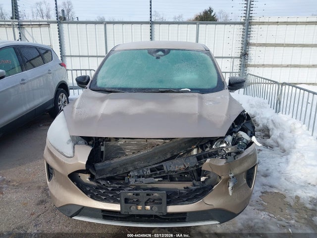 1FMCU9BZ3LUB75224 Ford Escape Se Sport Hybrid