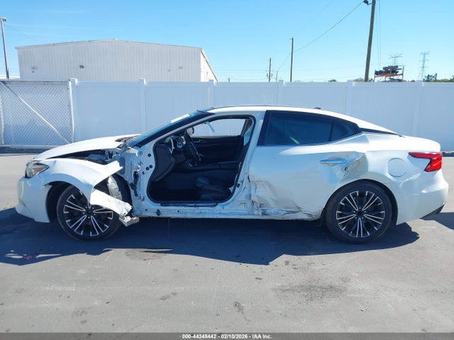 Продаж на аукціоні авто 2018 Nissan Maxima 3.5 Platinum, vin: 1N4AA6AP0JC409458, номер лоту: 44348442
