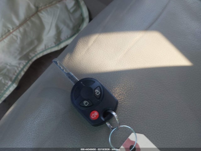 Продажа на аукционе авто 2015 Ford Escape Se, vin: 1FMCU9GX9FUC30805, номер лота: 44348450