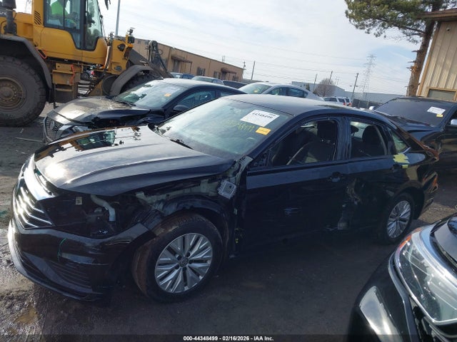 44348499 :رقم المزاد ، 3VWC57BU3KM248201 vin ، 2019 Volkswagen Jetta مزاد بيع