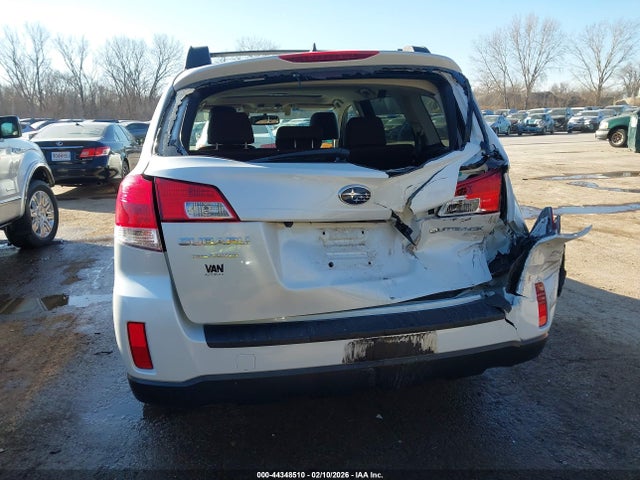 44348510 :رقم المزاد ، 4S4BRCPC9E3296380 vin ، 2014 Subaru Outback 2.5i Limited مزاد بيع