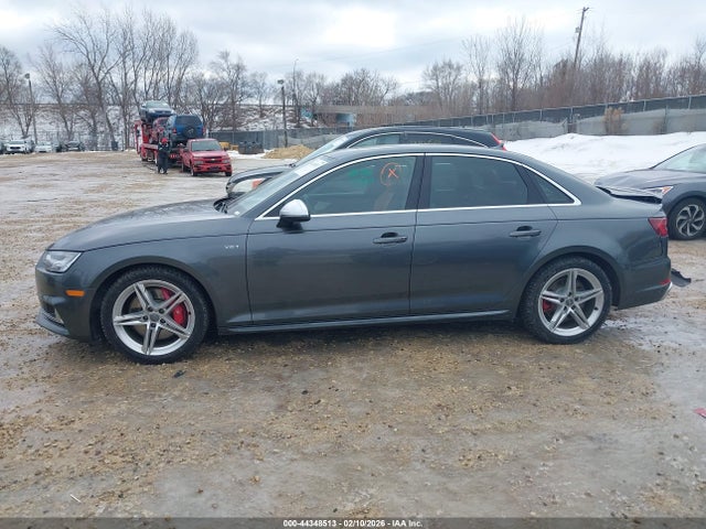 44348513 :رقم المزاد ، WAUC4AF4XJA165063 vin ، 2018 Audi S4 3.0t Premium Plus مزاد بيع