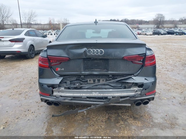 44348513 :رقم المزاد ، WAUC4AF4XJA165063 vin ، 2018 Audi S4 3.0t Premium Plus مزاد بيع
