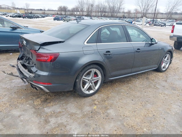 2018 AUDI S4 WAUC4AF4XJA165063 Photo 3