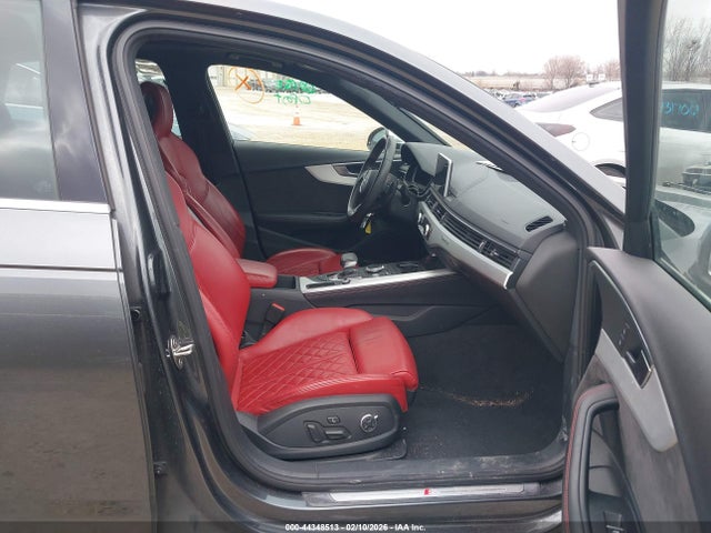 2018 AUDI S4 WAUC4AF4XJA165063 Photo 4
