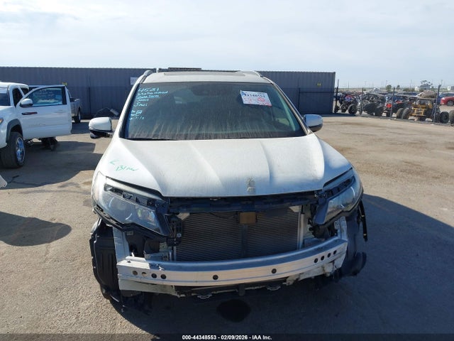 5FNYF6H98JB037825 Honda Pilot Touring