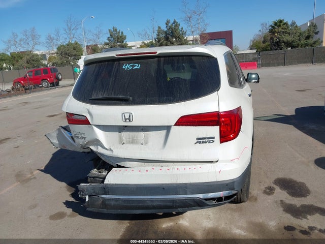 5FNYF6H98JB037825 Honda Pilot Touring