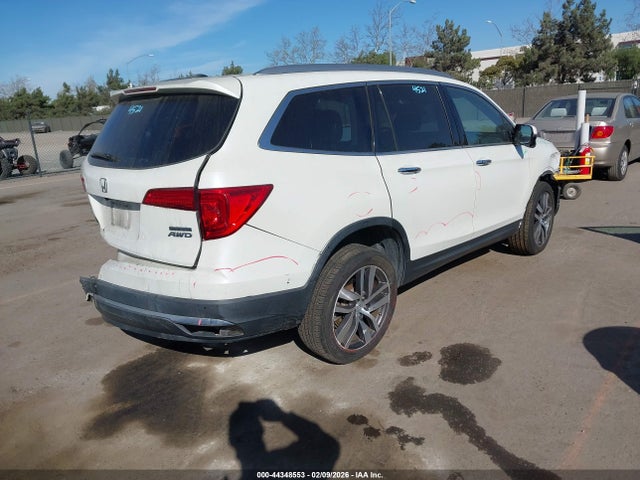5FNYF6H98JB037825 Honda Pilot Touring