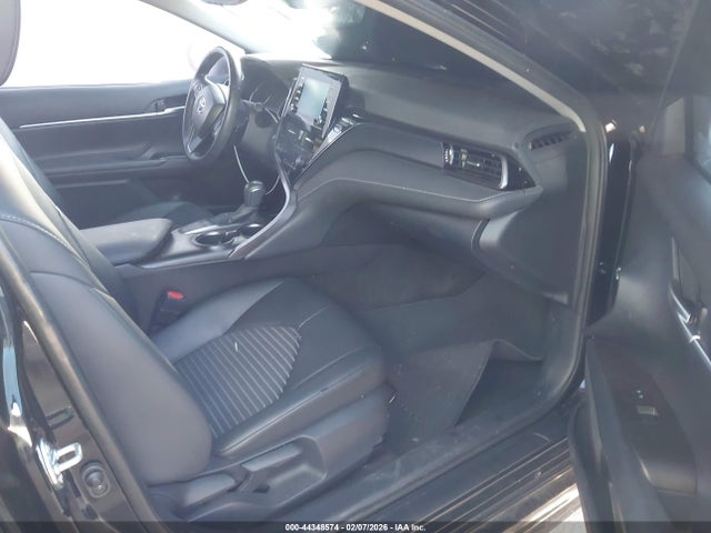 4T1T11AKXRU891576 Toyota CAMRY SE