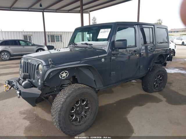 1C4BJWDG6HL511206 Jeep Wrangler Unlimited Sport 4x4