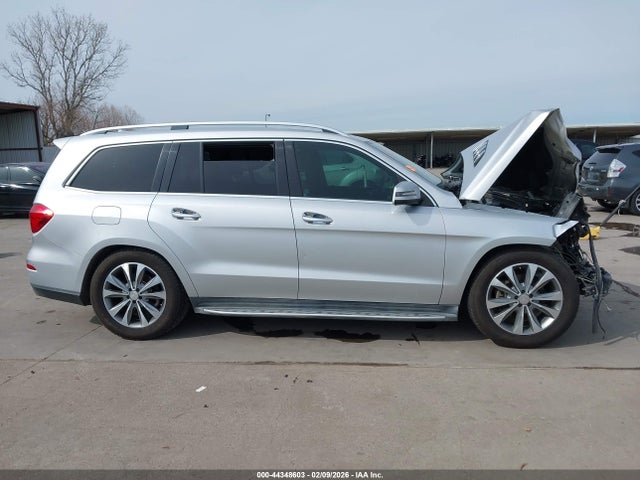 Продаж на аукціоні авто 2016 Mercedes-benz Gl 450 4matic, vin: 4JGDF6EE4GA649615, номер лоту: 44348603