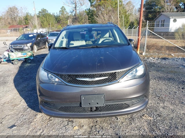 Продаж на аукціоні авто 2021 Chrysler Voyager Lxi, vin: 2C4RC1DG2MR515489, номер лоту: 44348607