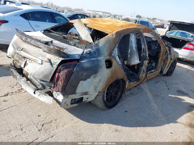 44348621 :رقم المزاد ، 1G6A15S61G0165228 vin ، 2016 Cadillac Cts-v مزاد بيع