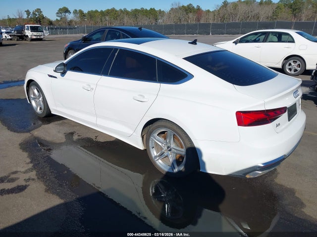 Aukcja sprzedaży 2021 Audi A5 Sportback Premium 45 Tfsi Quattro S Tronic, vin: WAUDACF51MA014649, numer aukcji: 44348625