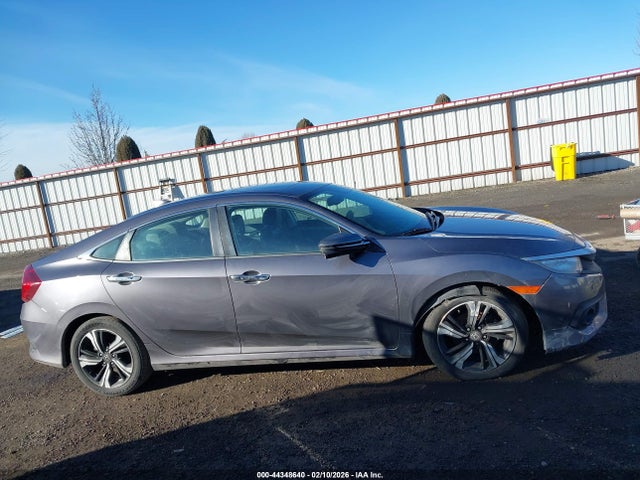 19XFC1F92GE214437 Honda Civic Touring