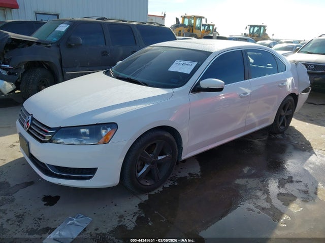 44348651 :رقم المزاد ، 1VWBP7A30DC080200 vin ، 2013 Volkswagen Passat 2.5l Se مزاد بيع