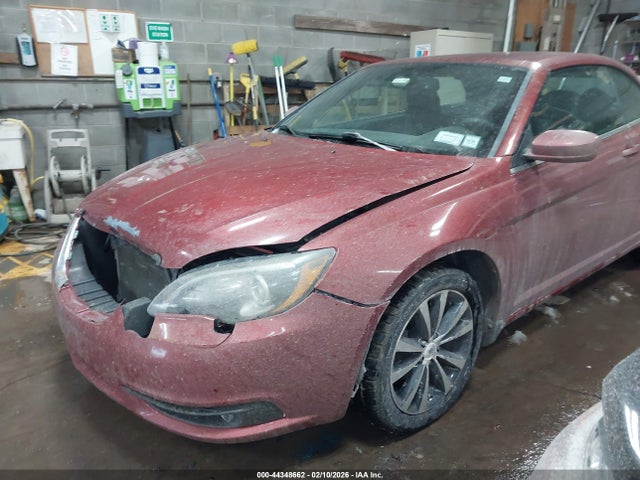 Продажа на аукционе авто 2012 Chrysler 200 S, vin: 1C3BCBGG0CN189811, номер лота: 44348662