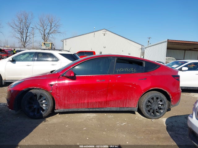 Продаж на аукціоні авто 2021 Tesla Model Y Long Range Dual Motor All-wheel Drive, vin: 5YJYGDEE0MF080790, номер лоту: 44348686