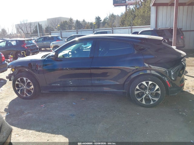 Aukcja sprzedaży 2022 Ford Mustang Mach-e Premium, vin: 3FMTK3SS8NMA37708, numer aukcji: 44348695